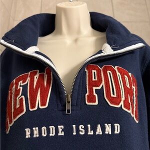 EUC Newport, RI ladies’ 1/4 zip navy blue sweatshirt by MV Sport, size Medium